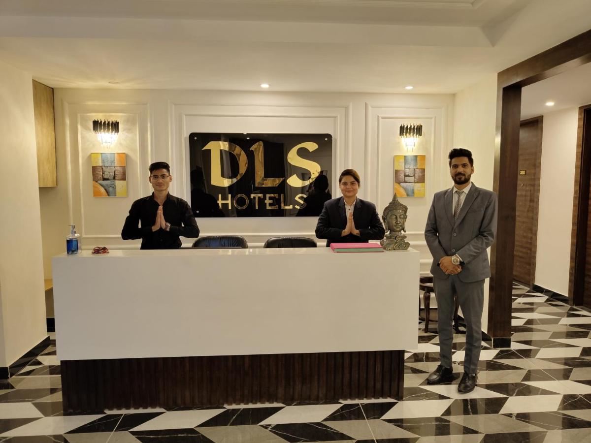 Grand Luxotica By Dls Hotels 德拉敦 外观 照片
