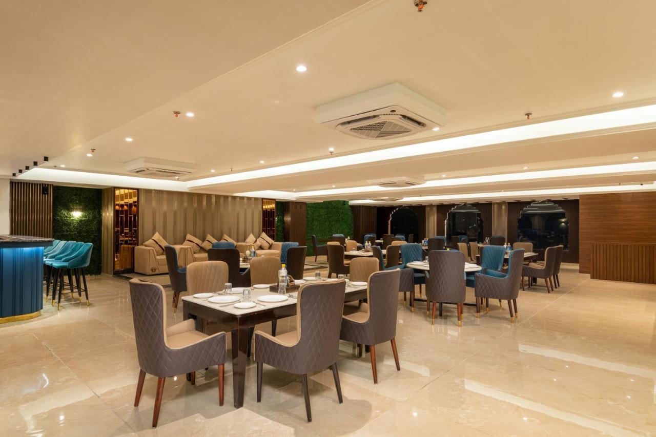 Grand Luxotica By Dls Hotels 德拉敦 外观 照片