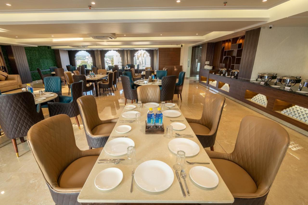 Grand Luxotica By Dls Hotels 德拉敦 外观 照片