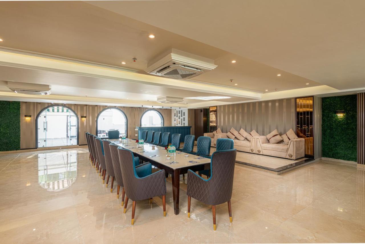 Grand Luxotica By Dls Hotels 德拉敦 外观 照片